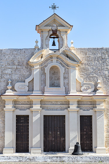 La Caba~na's parish church.