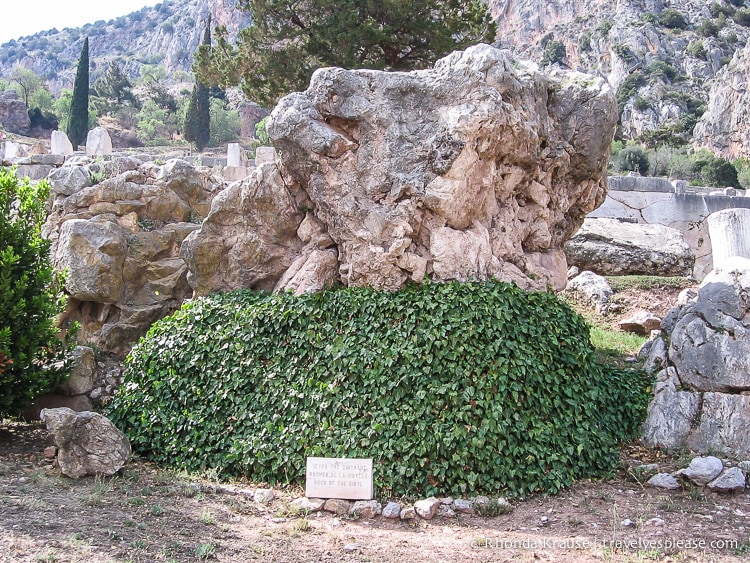 travelyesplease.com | Ancient Delphi- The Navel of the World