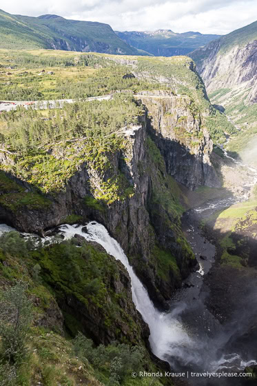 Voringsfossen and the Mabodalen Valley.