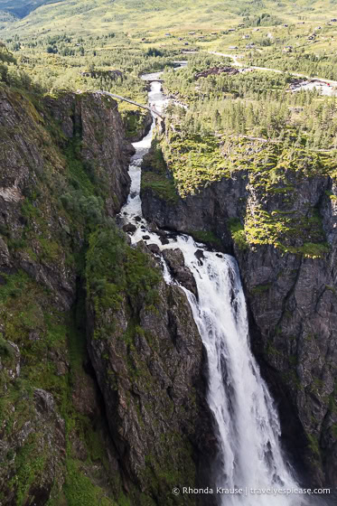 Voringsfossen and the Bjoreio River.