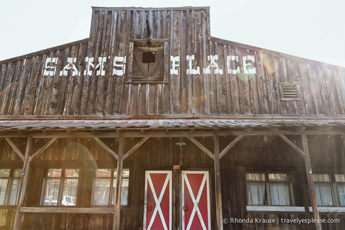travelyesplease.com | Winthrop, Washington- An Afternoon in the Old West!