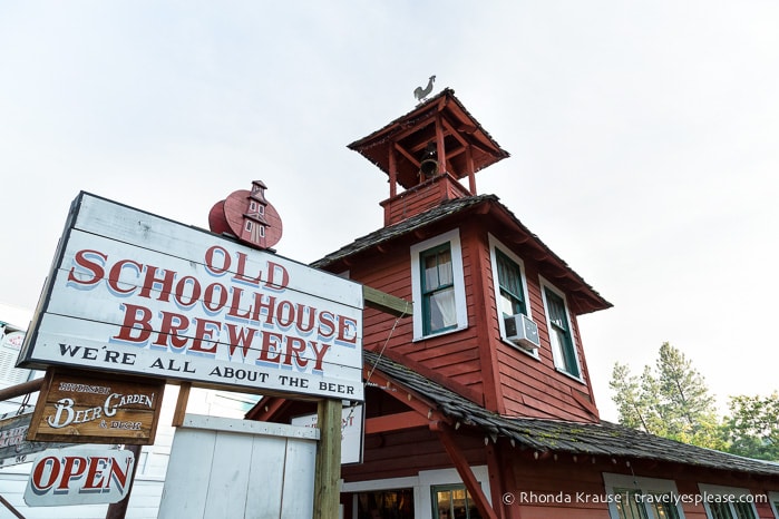 travelyesplease.com | Winthrop, Washington- An Afternoon in the Old West!