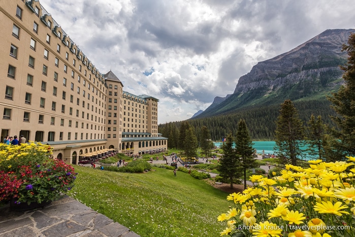 travelyesplease.com | Alberta Road Trip Itinerary- 8 Days in the Canadian Rockies