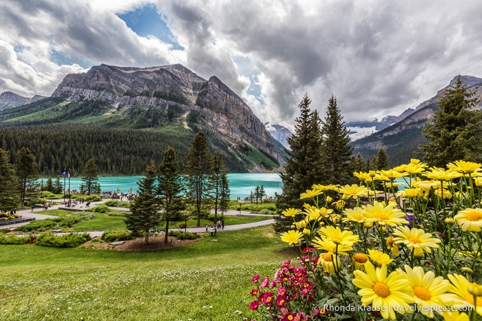 travelyesplease.com | Canadian Rocky Mountains Road Trip Itinerary- 8 Days in Alberta